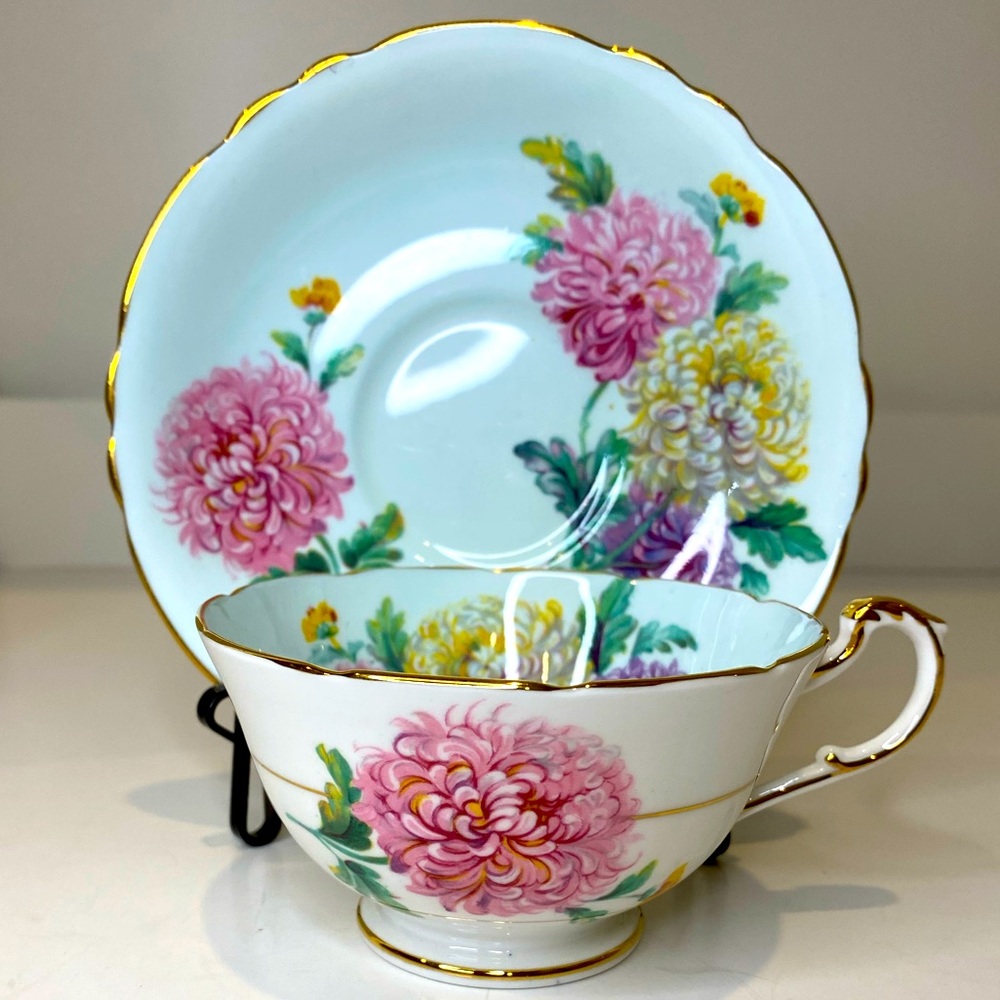 EUC Vtg Paragon Bone China Teacup Saucer Pale Blue with Pink Purple Yellow Mums